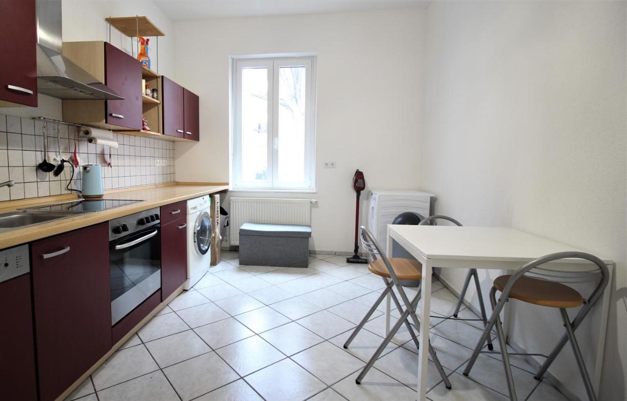 Privatzimmer Nahe Bahnhof Und City Вюрцбург Екстер'єр фото