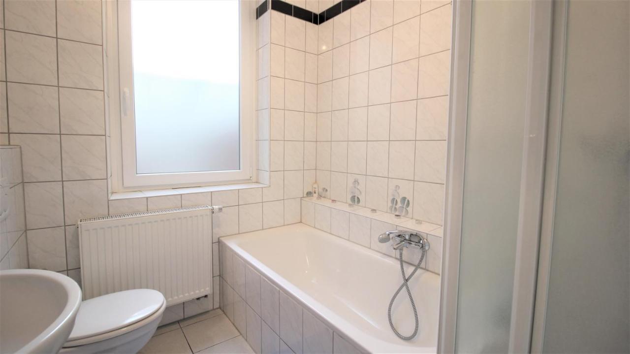 Privatzimmer Nahe Bahnhof Und City Вюрцбург Екстер'єр фото