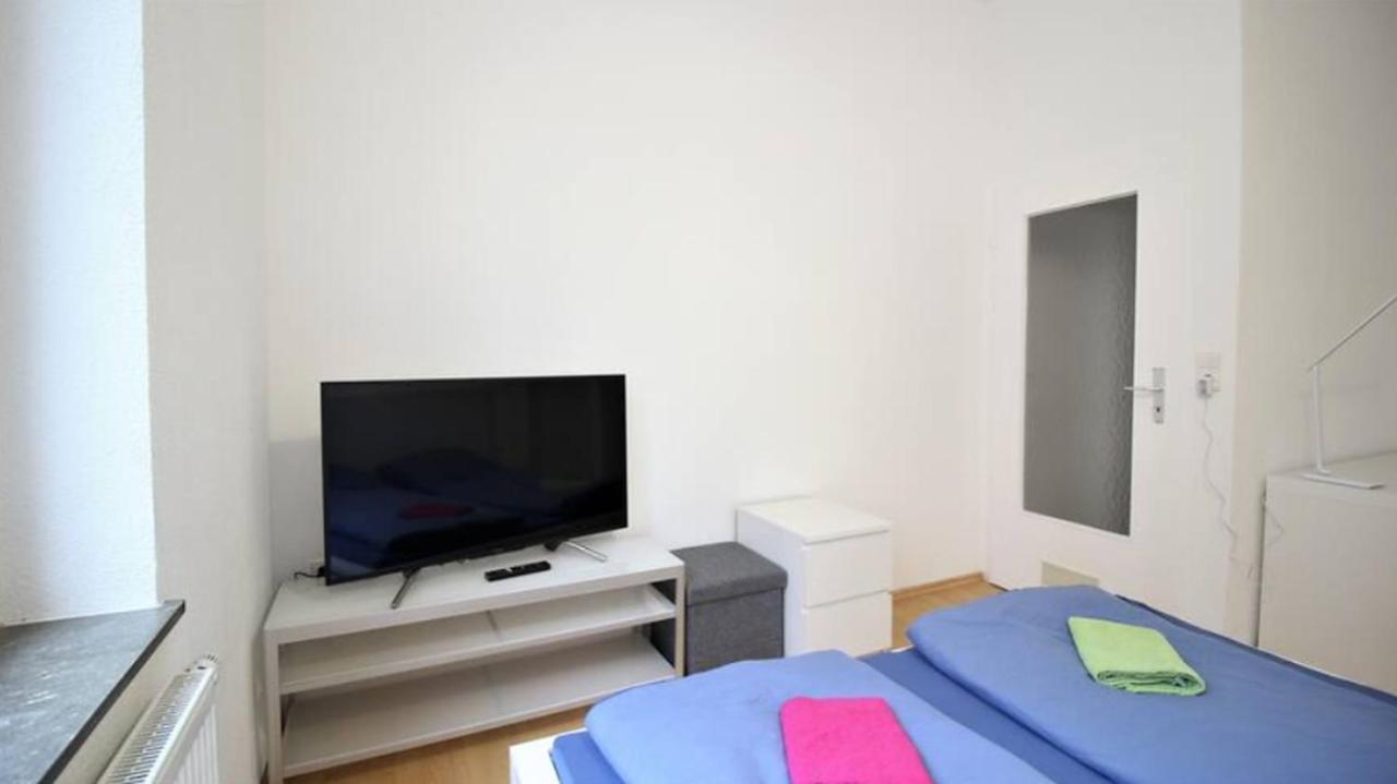 Privatzimmer Nahe Bahnhof Und City Вюрцбург Екстер'єр фото